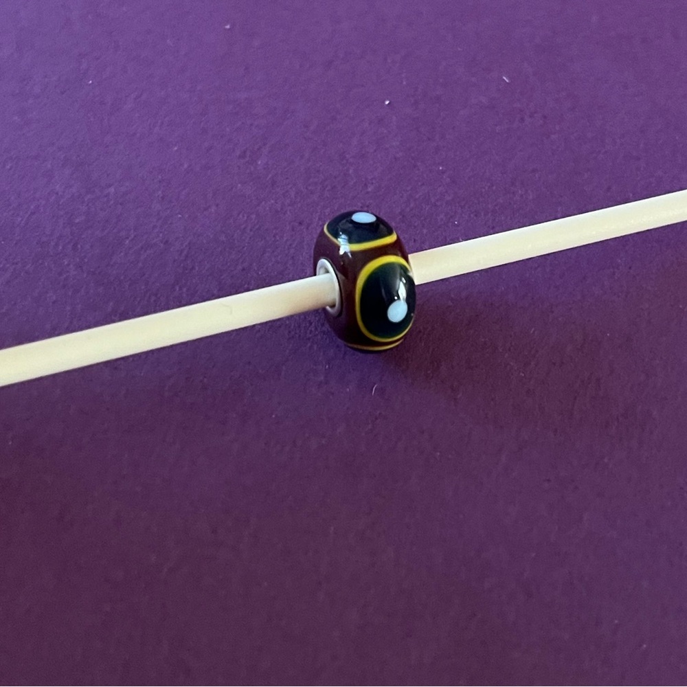 Trollbeads green eye bead. TGLBE-10039.